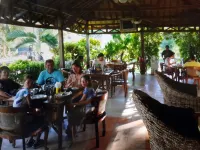 Hotel Besar Bulan Baru Senggigi - Near Senggigi Beach - sarapan