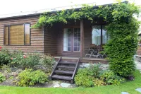 Glenorchy Lake House Hotels in Glenorchy