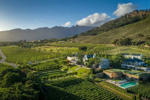 Leeu Estates