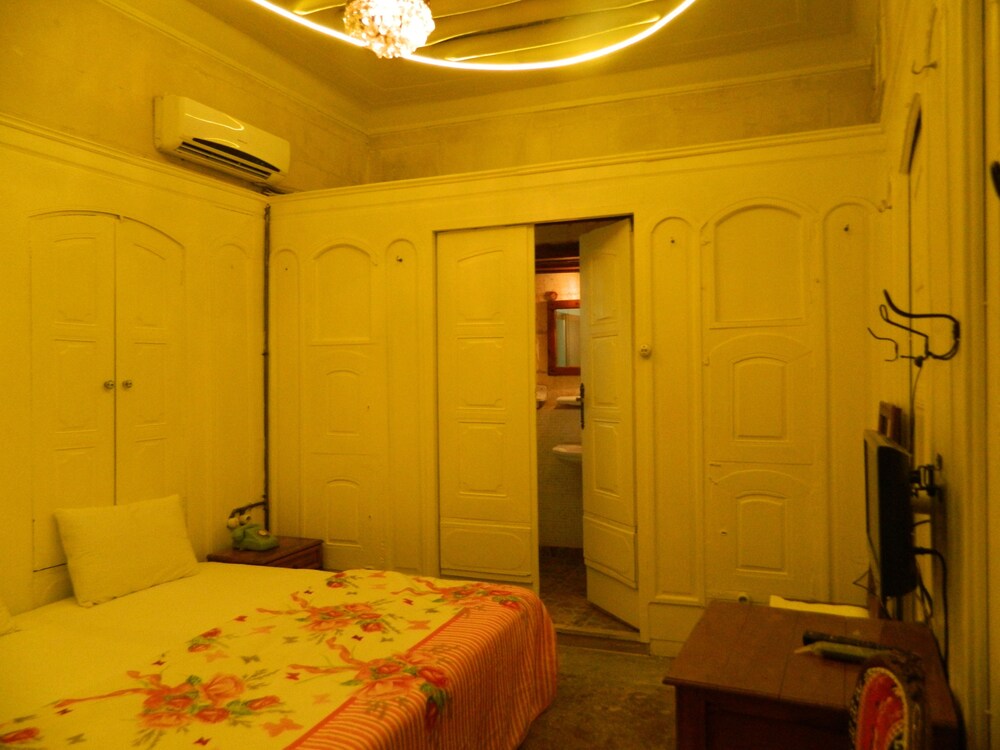 Rahmi BEY Konagi Hotel