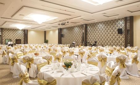 Cherry Garden City & Spa Hotel - Housity