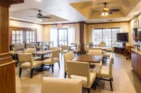 Comfort Suites Marshall - breakfast
