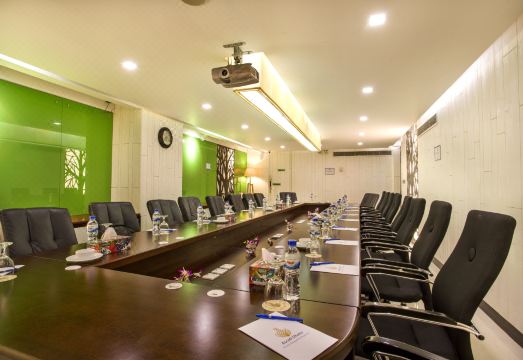 애스콧 팰리스 다카