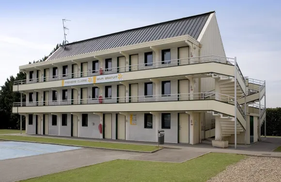 亞眠EST格麗斯普瑞米爾經典酒店