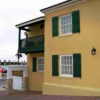 Hilton St. Augustine Historic Bayfront Hotel Exterior