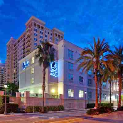 voco Sarasota Hotel Exterior