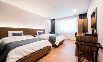 Silla Boutique Hotel Premium