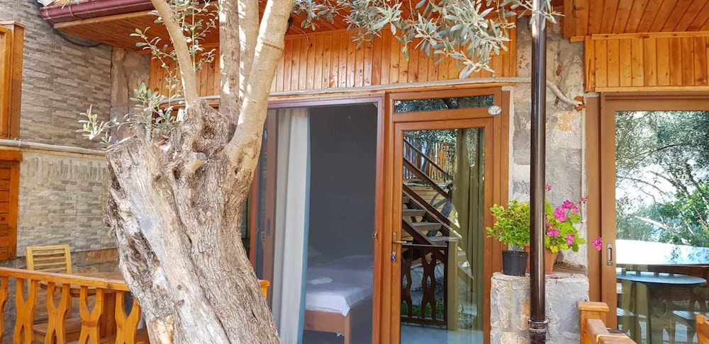 Kabak Armes Hotel