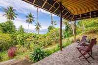 Thalassa Dive & Wellbeing Resort Manado Hoteles en Bunaken