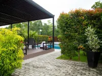 Meridian Adventure Marina Club & Resort