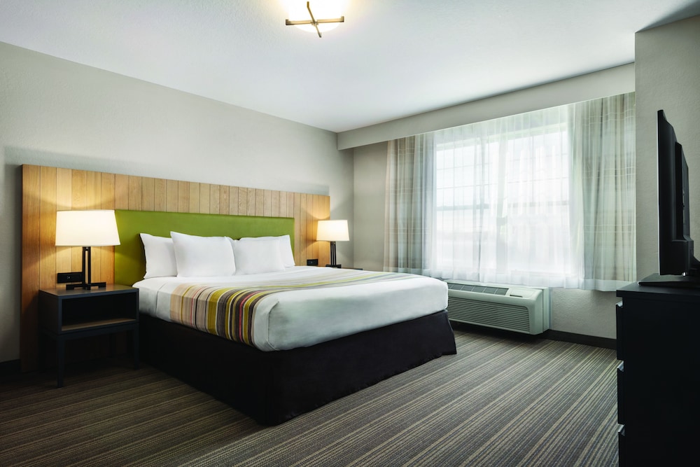 Country Inn & Suites by Radisson, Green Bay East, WI