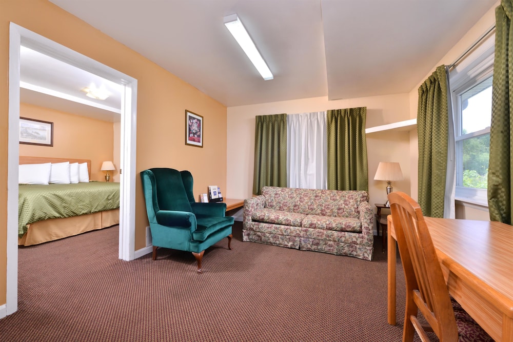 Americas Best Value Inn Jonesville/Hillsdale