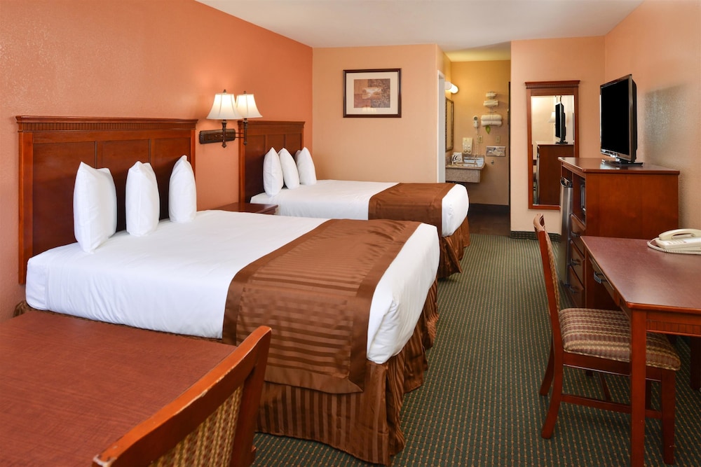 Americas Best Value Inn & Suites Bakersfield E