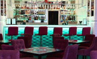 Pekin Hotel