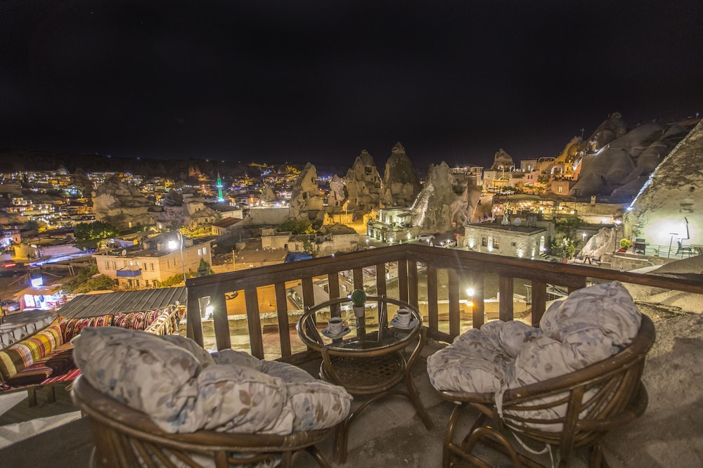 Mia Cappadocia Cave Hotel