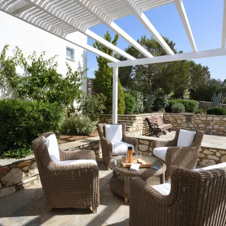 Amalgam Homes Paros