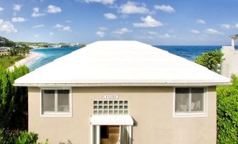 Beach House Younes by Island Properties Online
