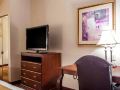 comfort-suites-east-brunswick