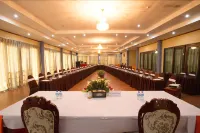 Thavisouk Island Hotel
