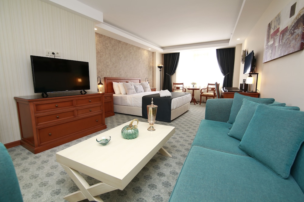 Tuzla Garden Hotel & Spa