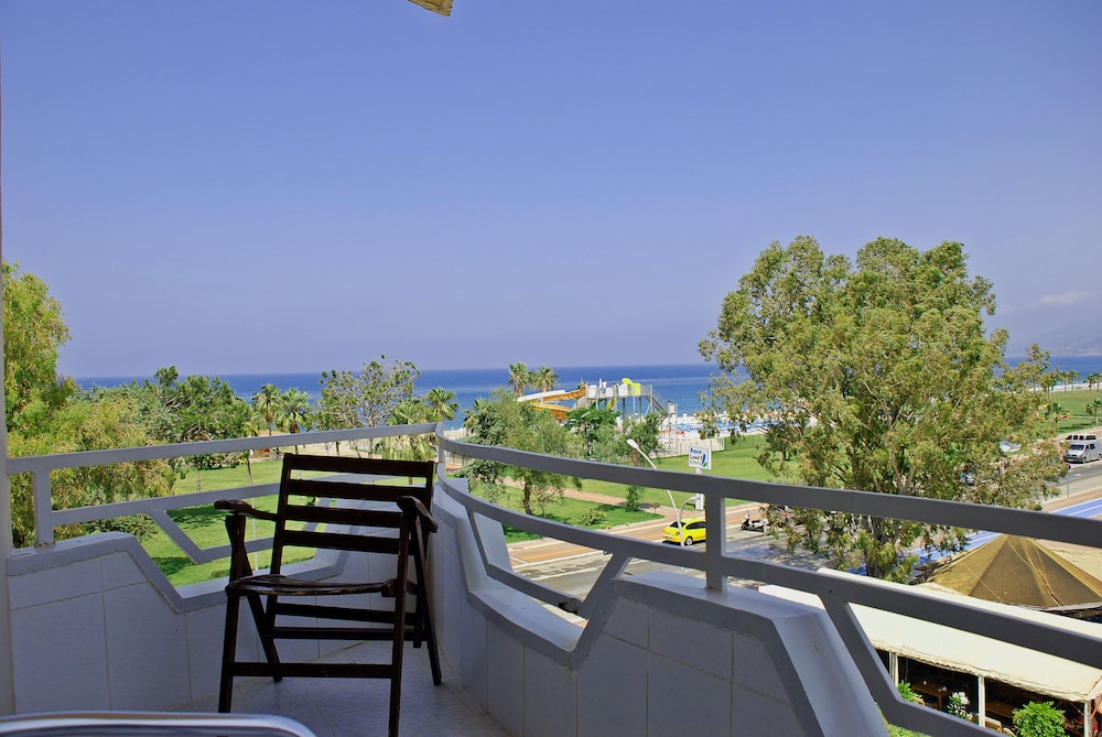 Selinus Beach Club Hotel