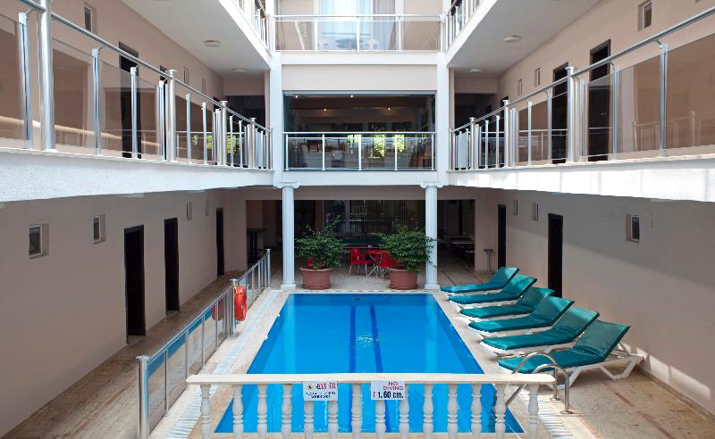 Palmiye Beach Hotel
