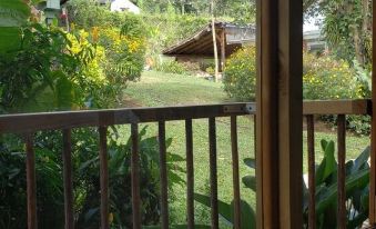 4. Hotel Ca..