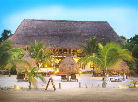 Ser Casasandra Boutique Hotel