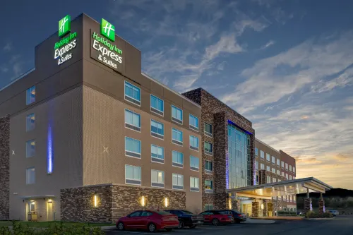 Holiday Inn Express & Suites INDIANAPOLIS NE - NOBLESVILLE by IHG