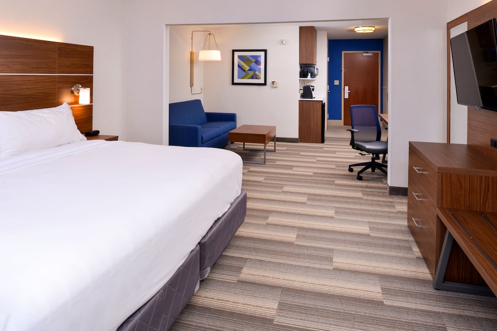 Holiday Inn Express Hotel & Suites Urbana-Champaign-U of I Area, an Ihg Hotel