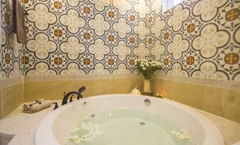1Br Victorian Apartment River View D7