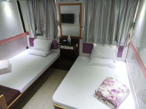 裕家賓館（香港亞皆老街店）