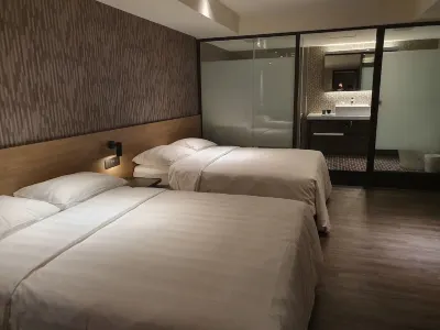 City Suites Taoyuan Station Hotel a 