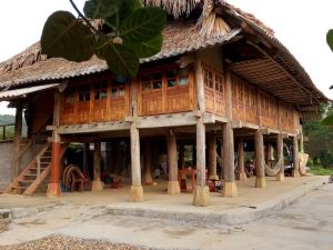 Giang Tien Homestay-VuLinh Farmstay ThacBa