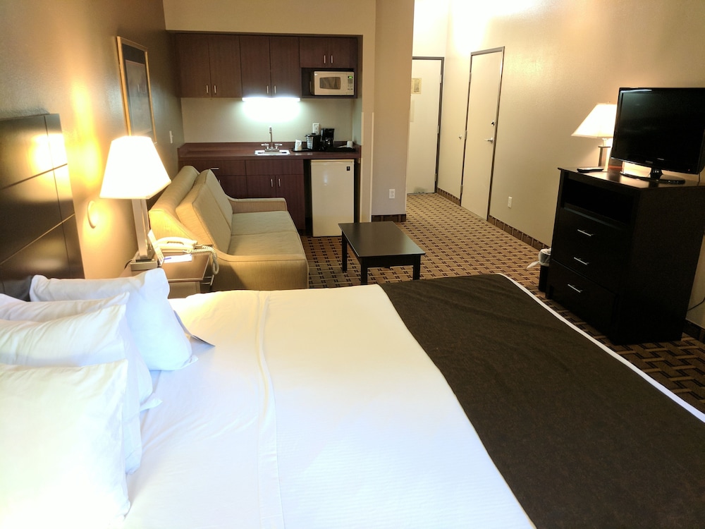 SureStay Plus Hotel by Best Western Coralville Iowa City