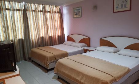 Hotel Inderapura - Housity