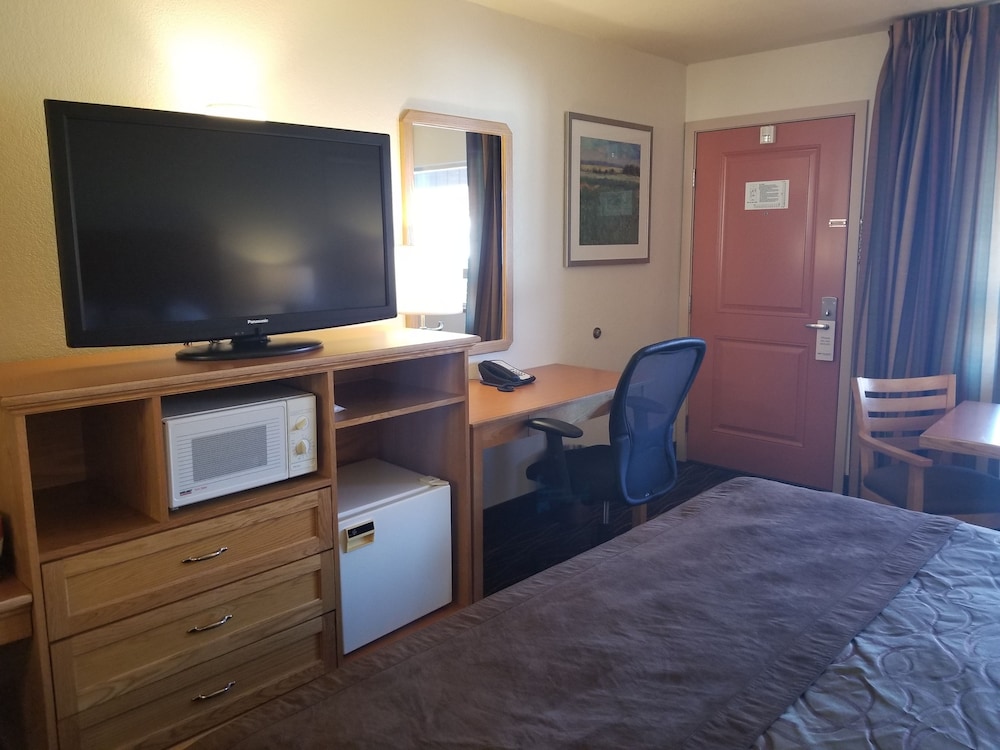 Best Western Pacific Highway Inn