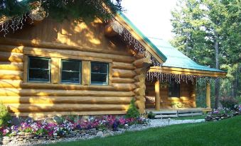 The Garrison Inn a Montana Bed & Breakfast