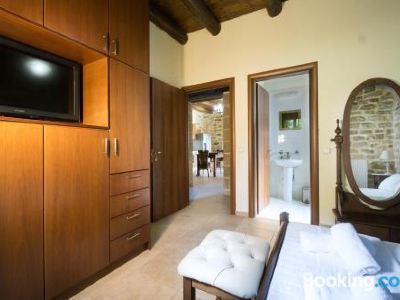 Cozy Stone Villa