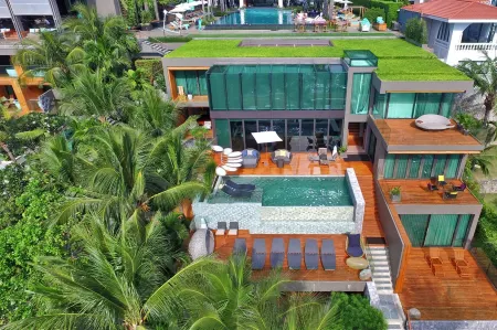 Cape Dara Resort