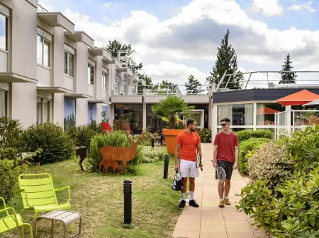 Novotel Orleans Chemins de Sologne Demeures de Campagne