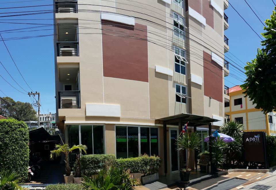 April Suites Pattaya Over view
