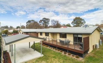 Apartments on Allingham - Housity