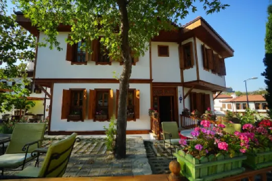 耶尼柯納克酒店