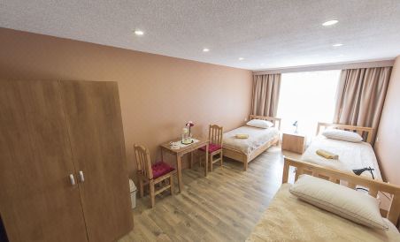 Suitetrails - Azara Bed and Breakfast