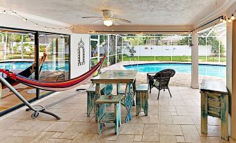 2027 Dunedin - 4 Br Home