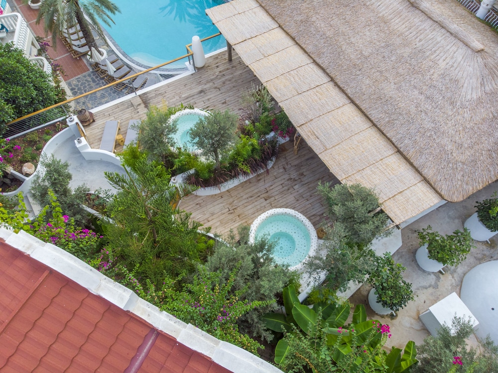 Flamingo Hotel