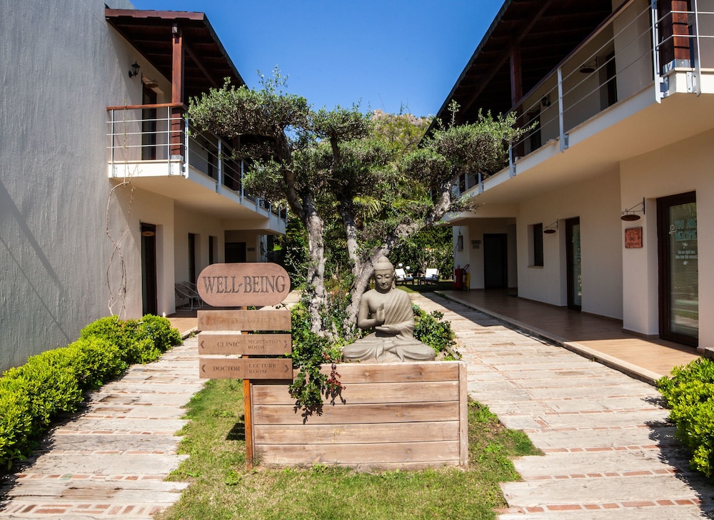 The Lifeco Bodrum Wellbeing & Detox Center Mugla