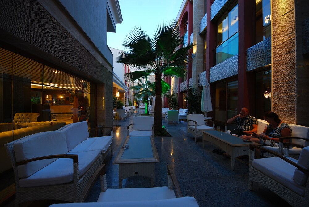 Pasabey Hotel