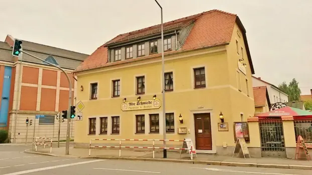 Wirtshaus Alte Schmiede Hotels in der Nähe von Kellerbar Freital